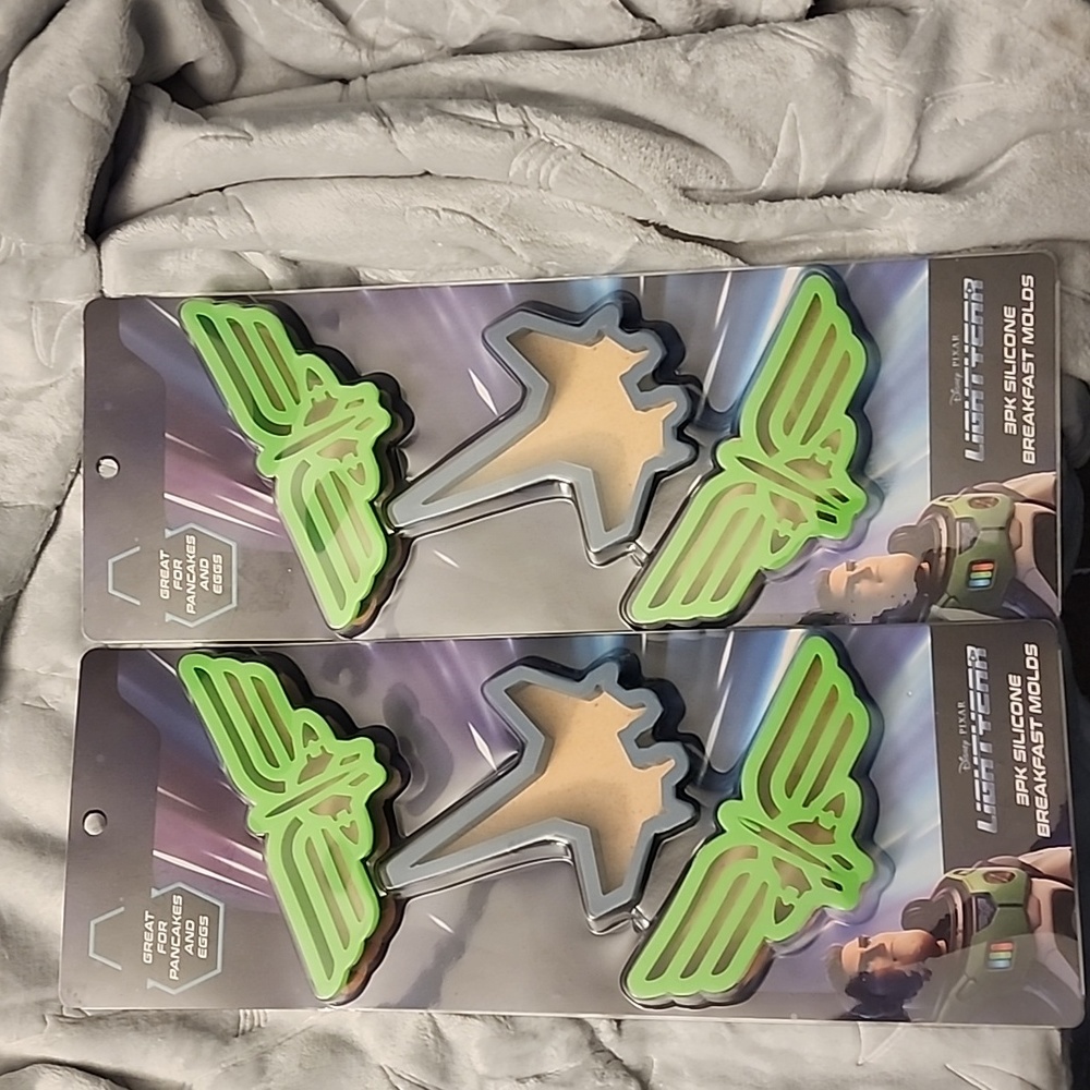 Disney's Pixar: Lightyear: 3 Silicone Breakfast Molds. 2pcs